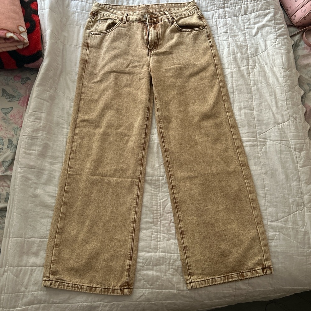Tan Wide-Leg Jeans